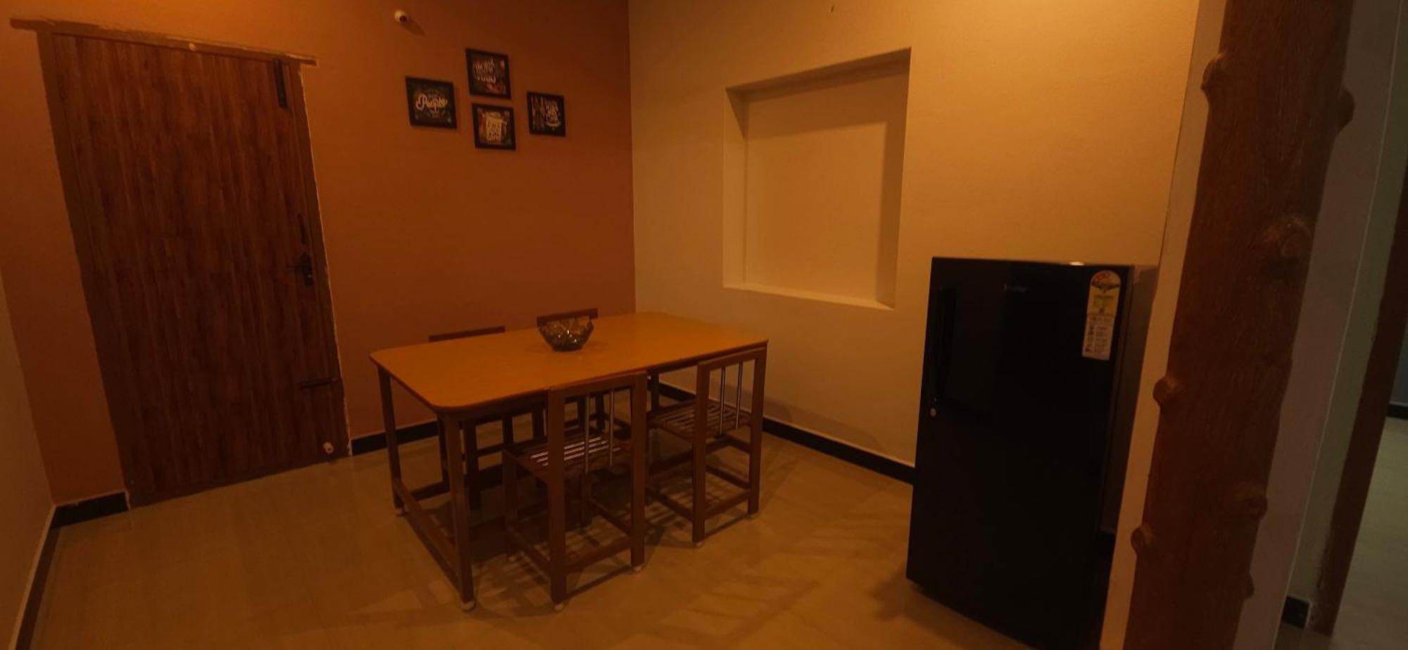 Shi'S Triveni Spacious 2Bhk Villa In Pappampatti, Coimbatore Eksteriør bilde